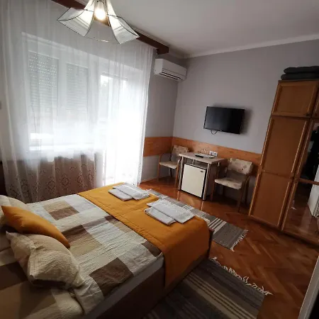Kantas Vendeghaz 3* Tihany